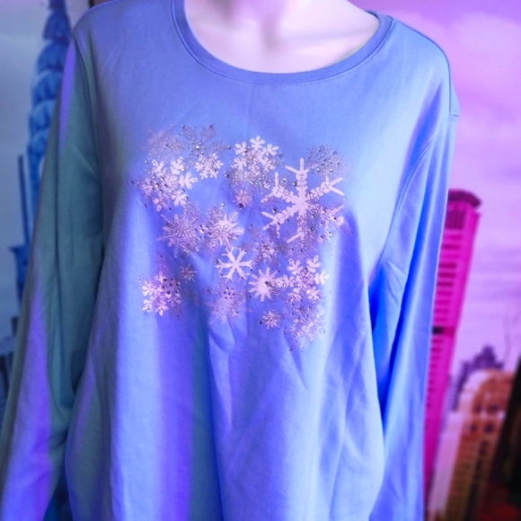 Artic Blue Pullover 💙 Breckenridge - Picture 2 of 7